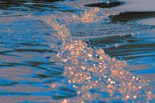 Liquid Light by Steve Rizzi, Image 1.