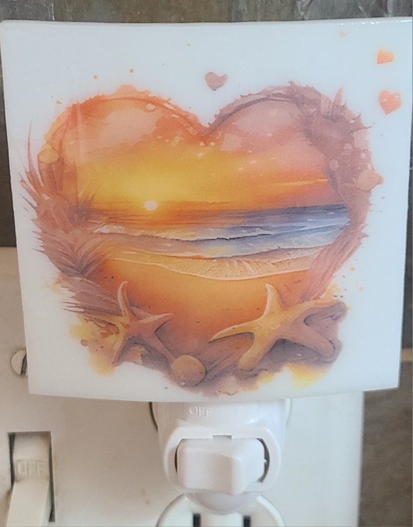 Nightlight-Beach Love by Kathy Kollenburn