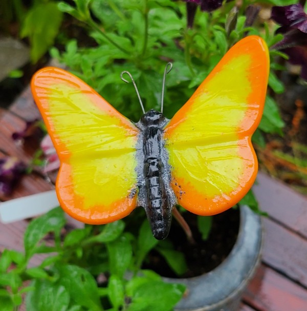Plant Pick-Butterfly, Large in Yellow/Orange