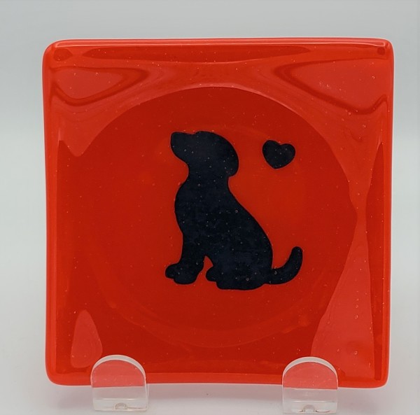 Plate with Copper Dog/Heart in Red