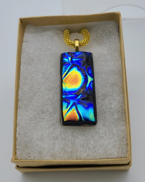 Necklace-Rippled Dichroic by Kathy Kollenburn