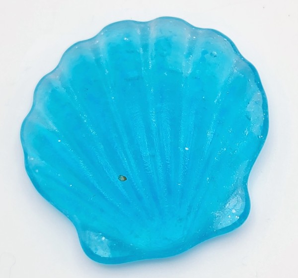 Scallop Paperweight in Turquoise by Kathy Kollenburn