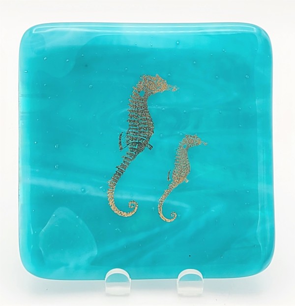 Small Plate-Peacock Streaky with Gold Seahorses by Kathy Kollenburn