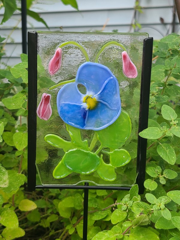 Garden Stake-Blue Pansy with Pink Cyclaman by Kathy Kollenburn
