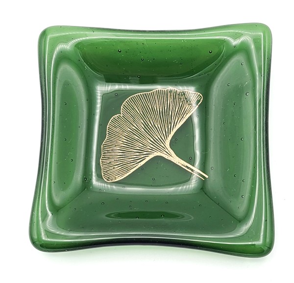 Small Dish-Green with Gold Gingko Leaf by Kathy Kollenburn