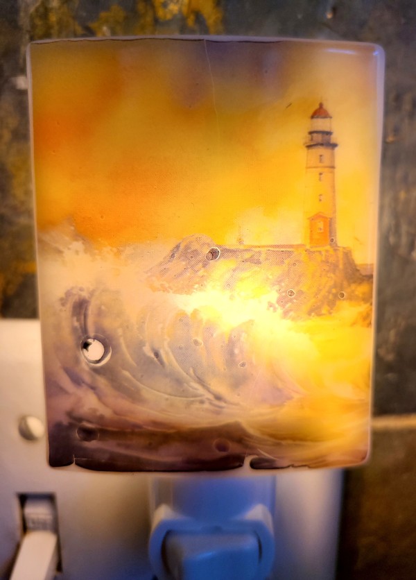 Nightlight-Lighthouse with waves by Kathy Kollenburn