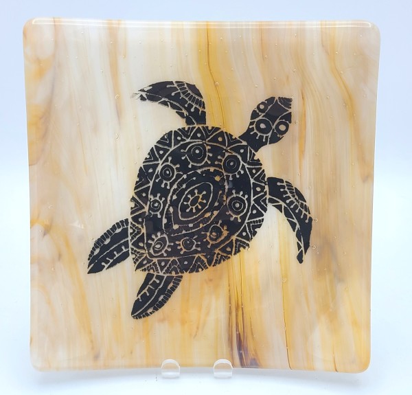 Plate-Sea Turtle on Brown/Vanilla/Red Streaky by Kathy Kollenburn
