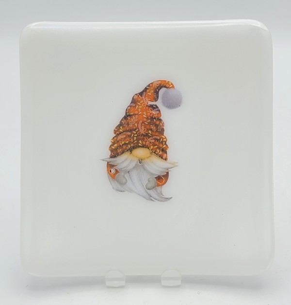 Small Plate-Red Hatted Gnome by Kathy Kollenburn