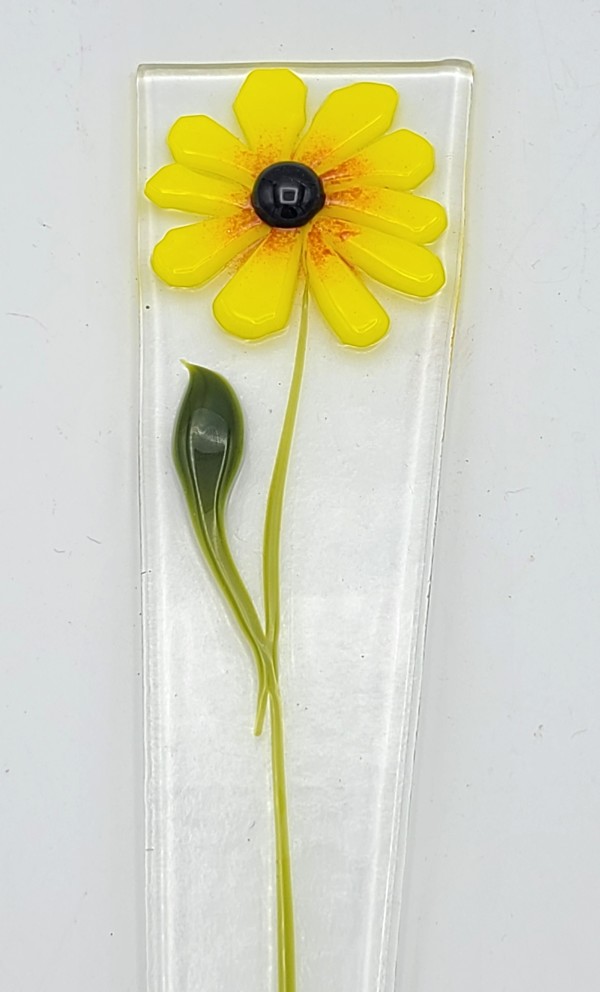 Plant Stake-Yellow Daisy by Kathy Kollenburn