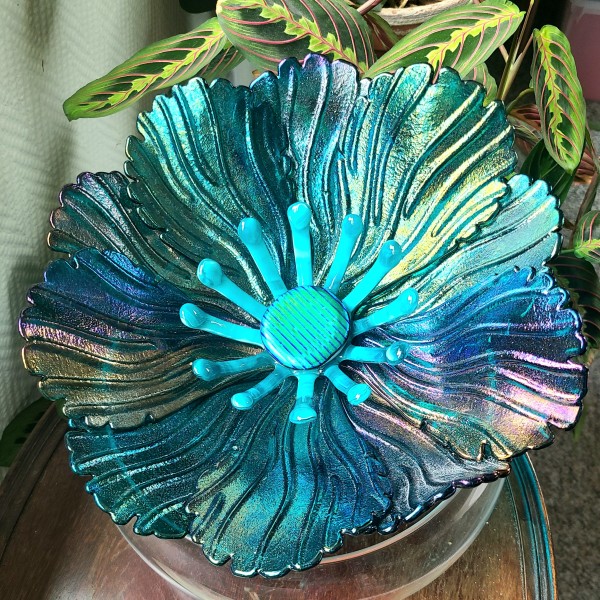 Garden Flower-Peacock with Peacock Streaky Bowl and Dichroic Center by Kathy Kollenburn