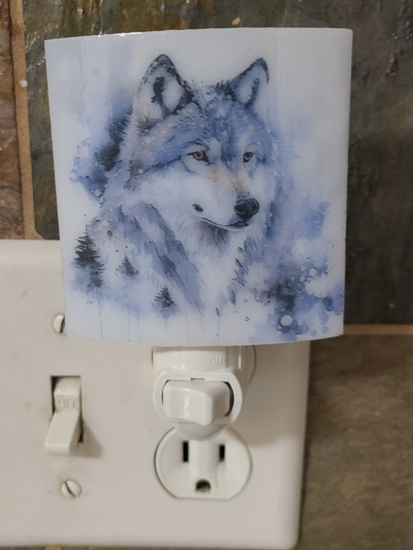 Nightlight-Wolf Head by Kathy Kollenburn