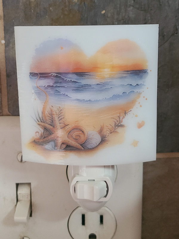 Nightlight-Beach Love with Starfish by Kathy Kollenburn