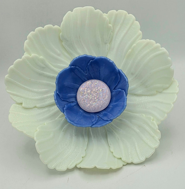 Garden Flower, Cream with Purple Bowl and Pink Iridized Center by Kathy Kollenburn