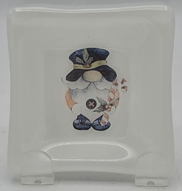 Small Dish-Gnome with Top Hat on White by Kathy Kollenburn