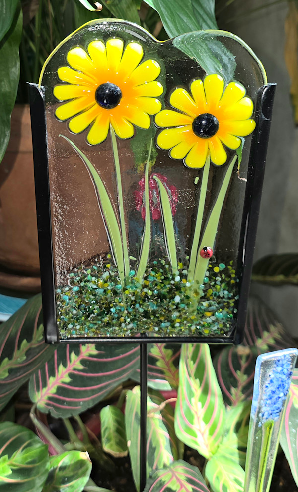 Garden Stake-Yellow Daisies by Kathy Kollenburn, Image 17.