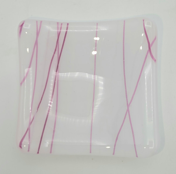 Small Plate-White with Pink/White Stringers by Kathy Kollenburn, Image 1.