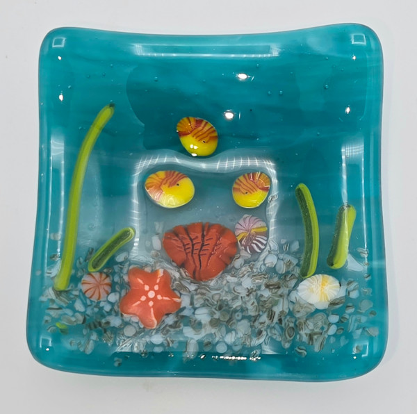 Small Plate-Undersea Scene by Kathy Kollenburn, Image 11.