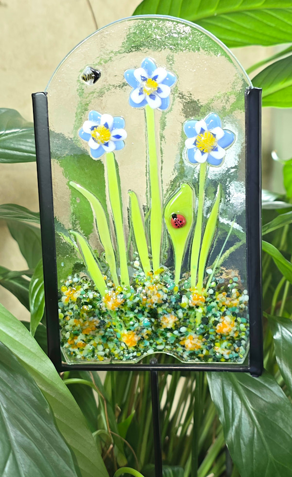 Garden Stake-Periwinkle Columbines by Kathy Kollenburn, Image 3.