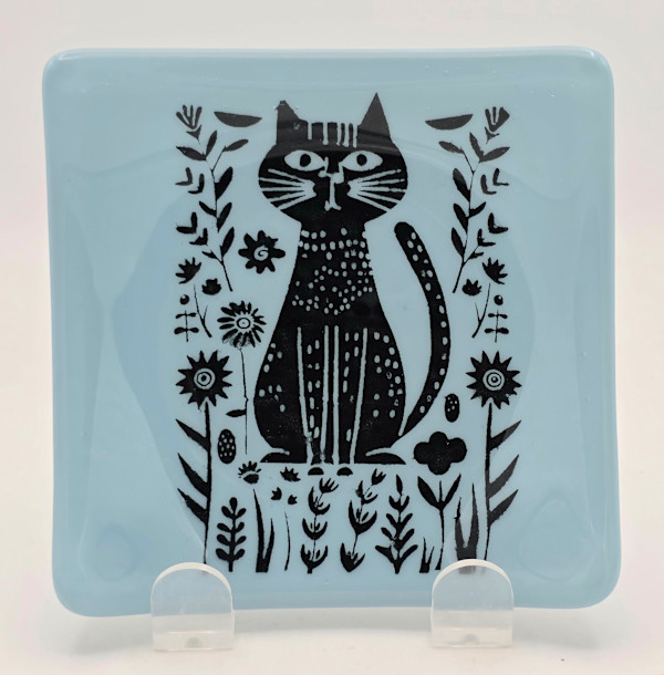 Small Plate-Pointy Cat with Flowers on Powder Blue by Kathy Kollenburn, Image 1.