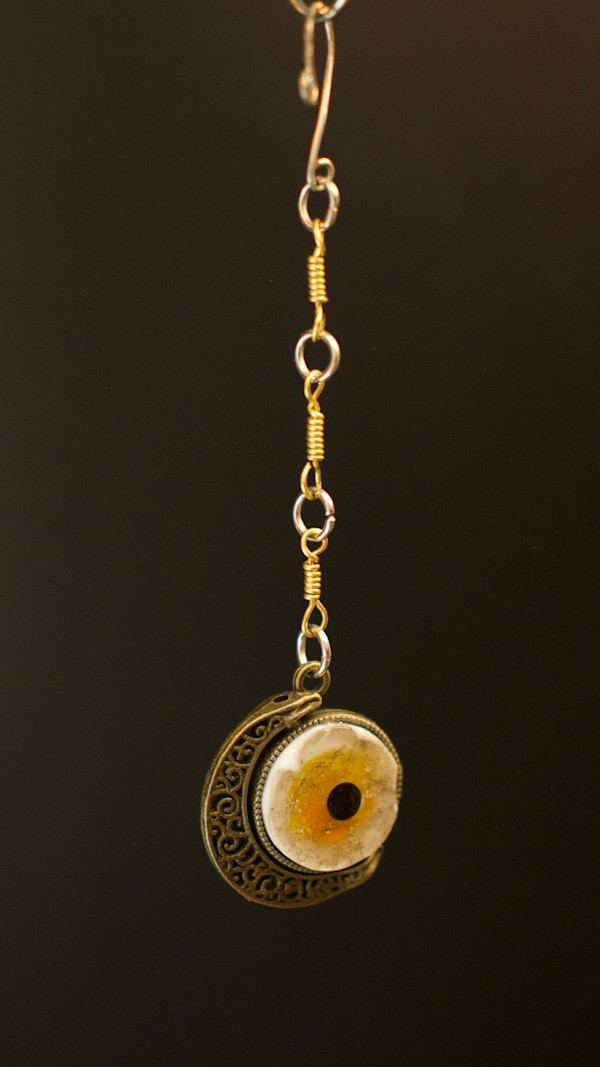 Marmalade (set in bronze) by creature kpw