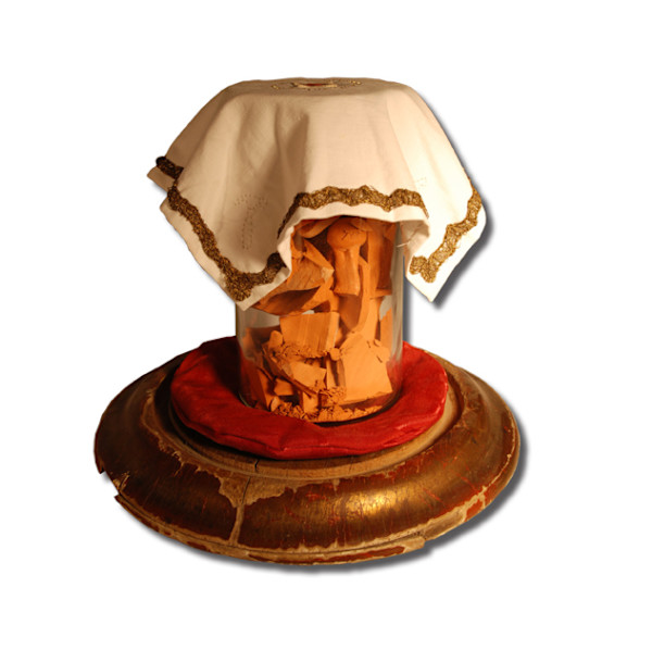 Las reliquias de la Santa Catarina Mártir by Luz Elvira Torres, Image 1.