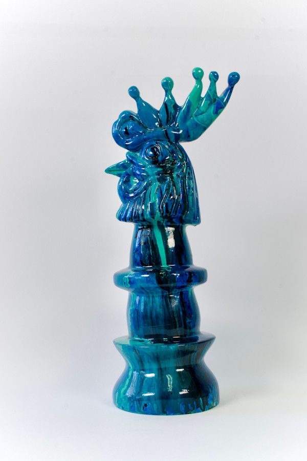 De la serie "Ajedrez de pueblo": GALLO-rey by Everest Montes, Image 1.