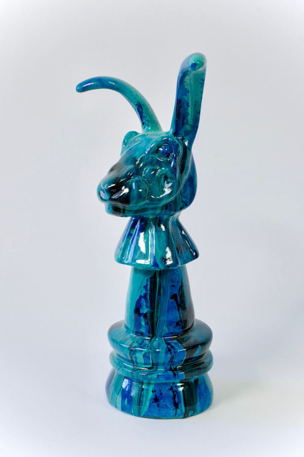 De la serie "Ajedrez de pueblo": CONEJO-peón by Everest Montes, Image 1.