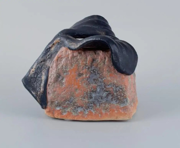 Large Organic-Shaped Ceramic Sculpture by Linda Mathison, Image 1.
