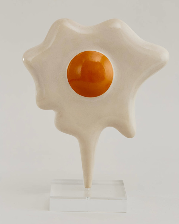 Fried Egg Scultpture by Makoto Kobayashi, Image 1.