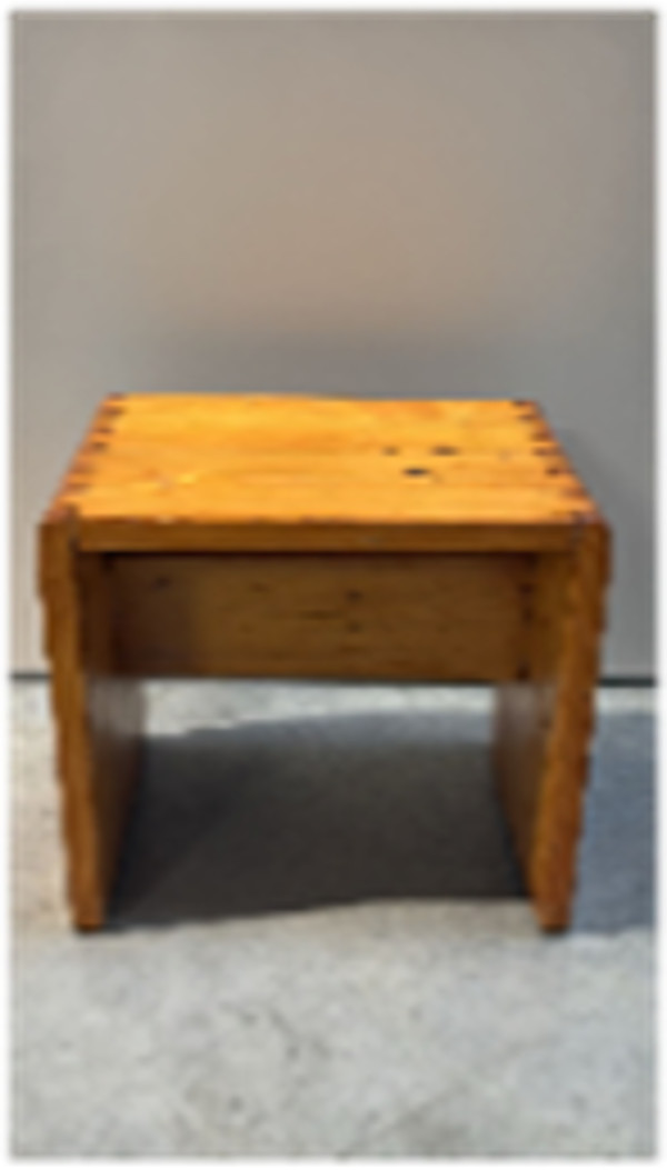 Stool, Image 1.