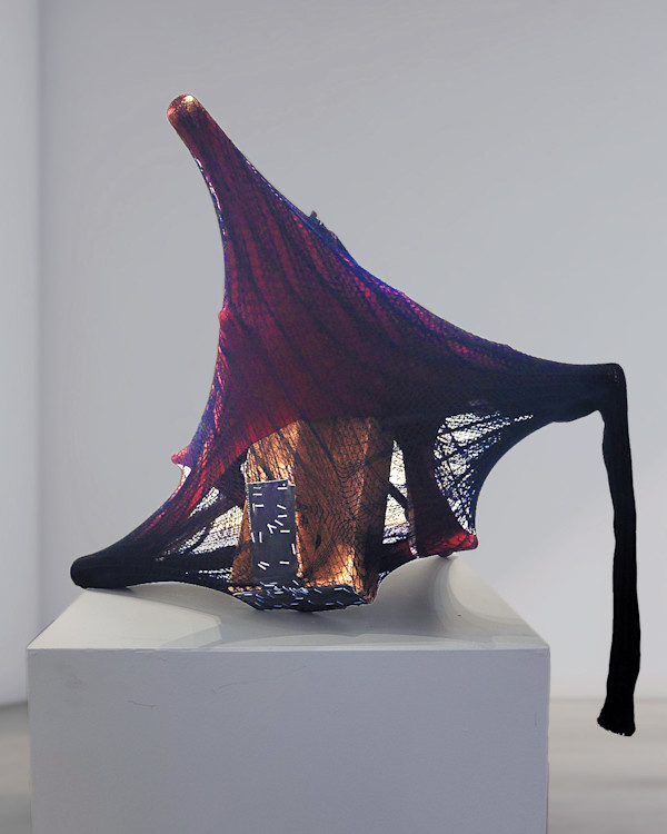 Held-CL02 by Daniel Flahiff, Image 1.