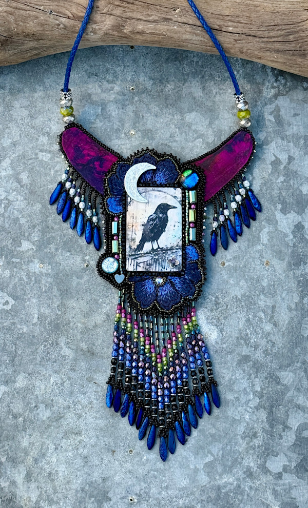 Raven Loves Shining Things by Beadist By the Bay, Image 1.