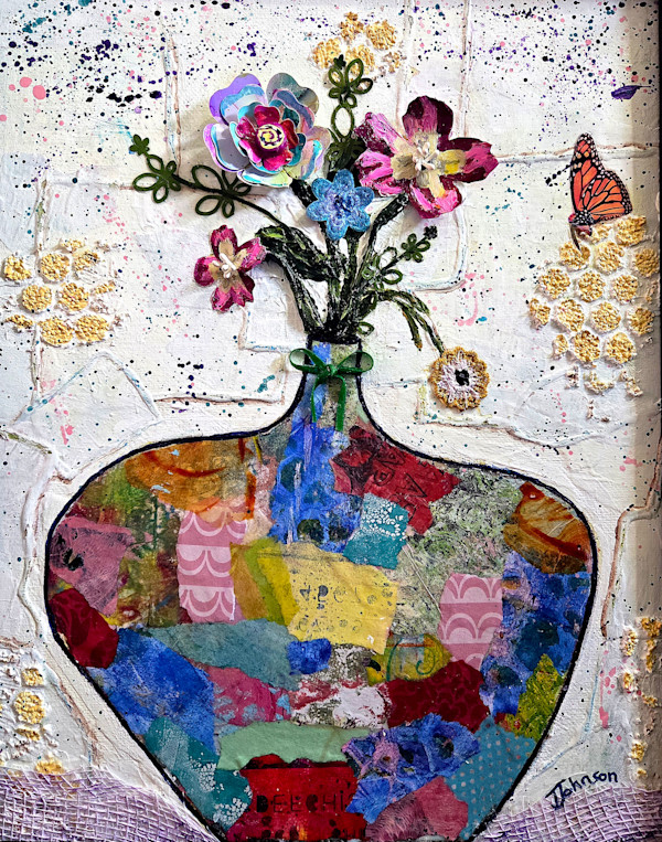 Le vase moyen  (The Medium Vase) by Toni Johnson, Image 1.