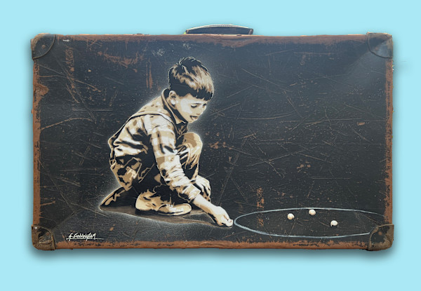 Sharp Shooter (suitcase) by Geoff Cunningham