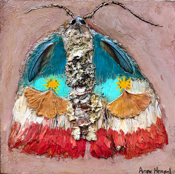 Tri-color Moth by Anne Hempel, Image 1.