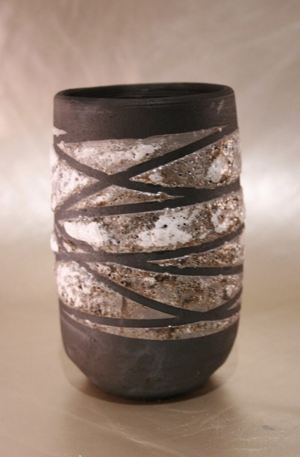 Raku - 01 by Wilhelmina Ceramics