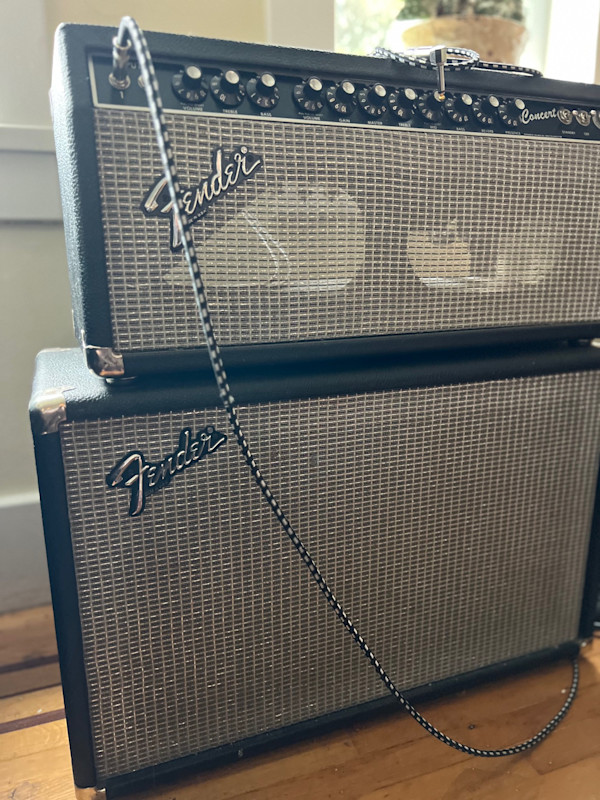 11385 - Guitar Amps, Image 1.