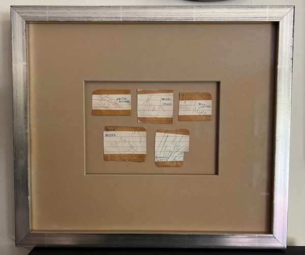 11387 - Autographs, Image 1.