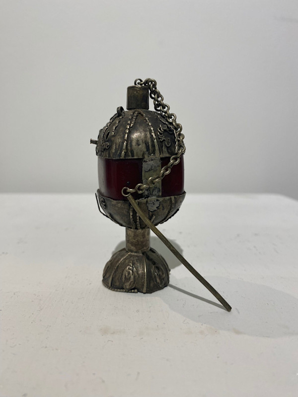 5194 - Antique Kohl Container and Needle Made of Silver and Amber by Unknown, Image 2.