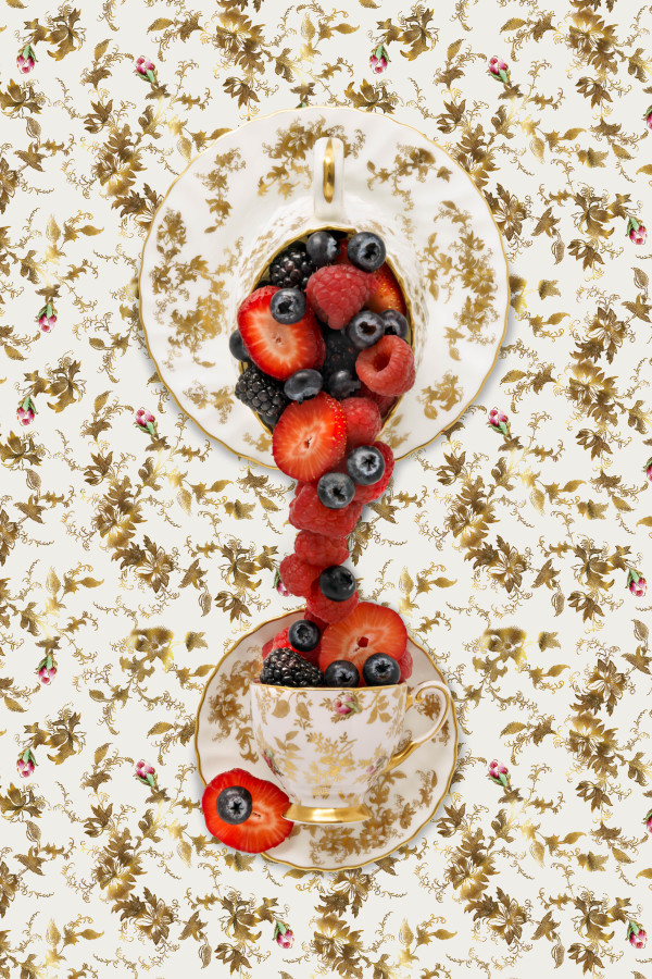 Minton Ancestral with Mixed Berries