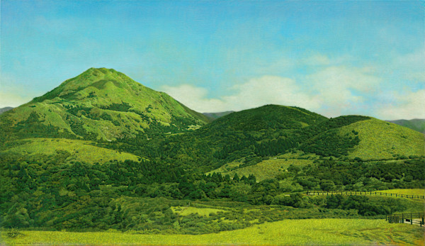 擎天崗看七星山 Viewing Qixing Mountain from Qingtiangang by 周政緯 CHOU Cheng Wei