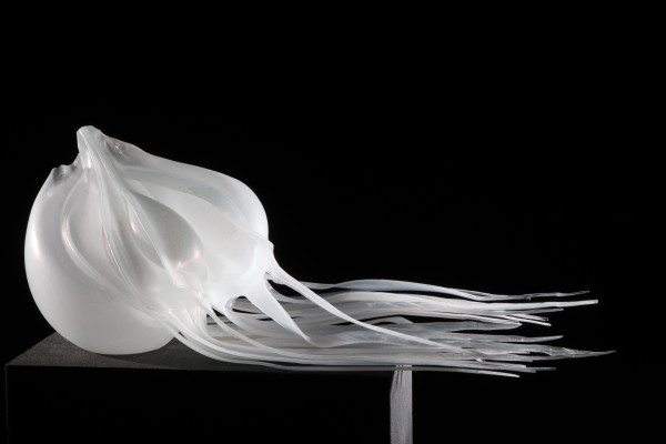 Inflatable 41 (Jellyfish) by Linda van Huffelen