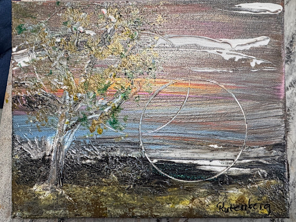 CIRCLE BACK by Marlynn Rutenberg