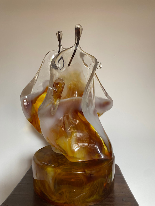 AMOR EN AMBAR by LUCIA ROHRMANN