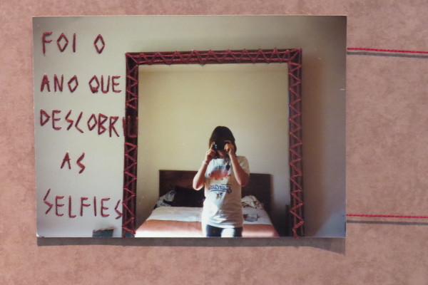Selfies by Juliana Naufel (naufss)
