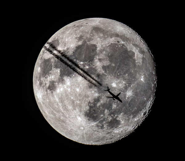 Crossing the Silent Disc by Michael Shapiro, Image 1.