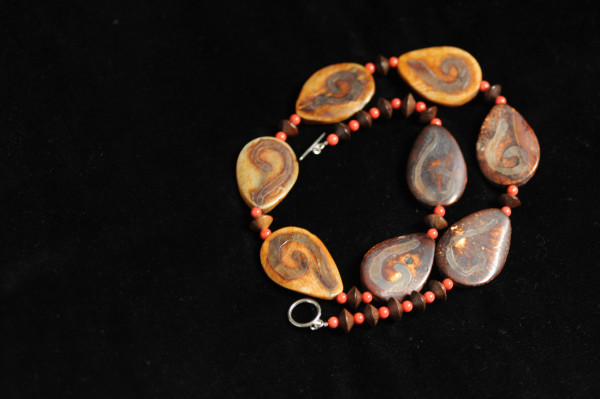 Bass Clef Necklace – Tibet by Marijim Thoene