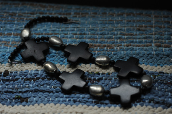 Black Onyx Crosses Necklace by Marijim Thoene