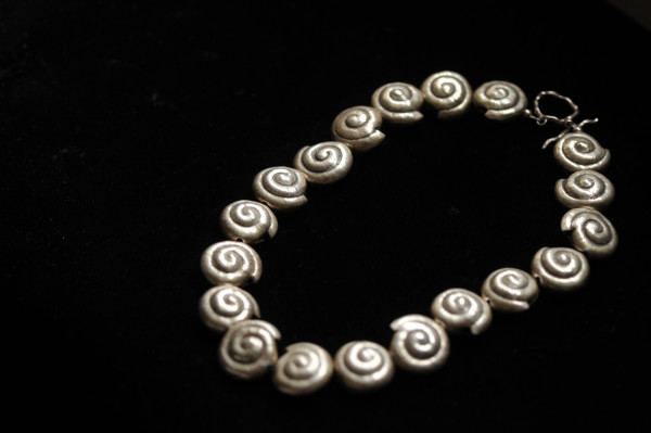 Thai Silver Shells Necklace by Marijim Thoene
