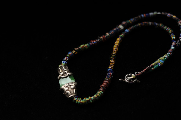 Green Gemstone Necklace – Tibet by Marijim Thoene